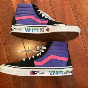 Vans sk8 hi distuptive skate shoes Men 9.5. Women 11